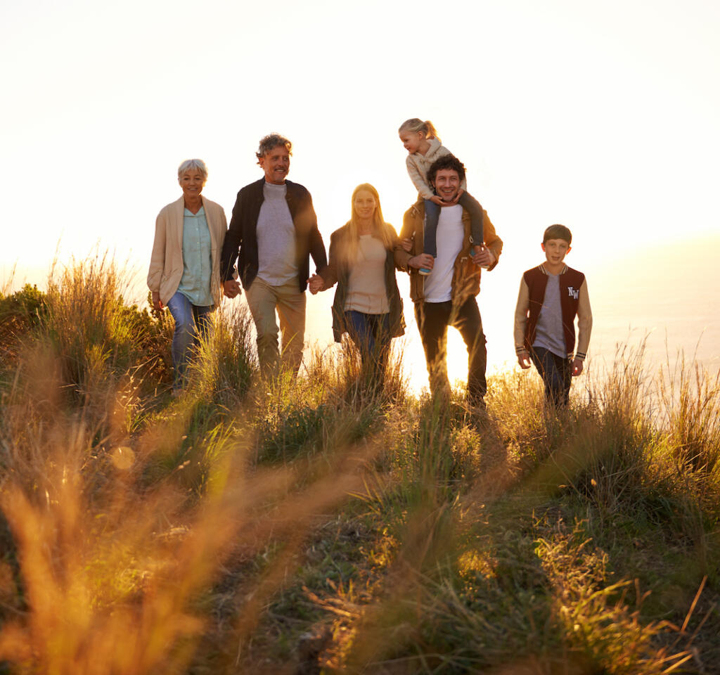 Blog Image: How to Successfully Market to Multiple Generations